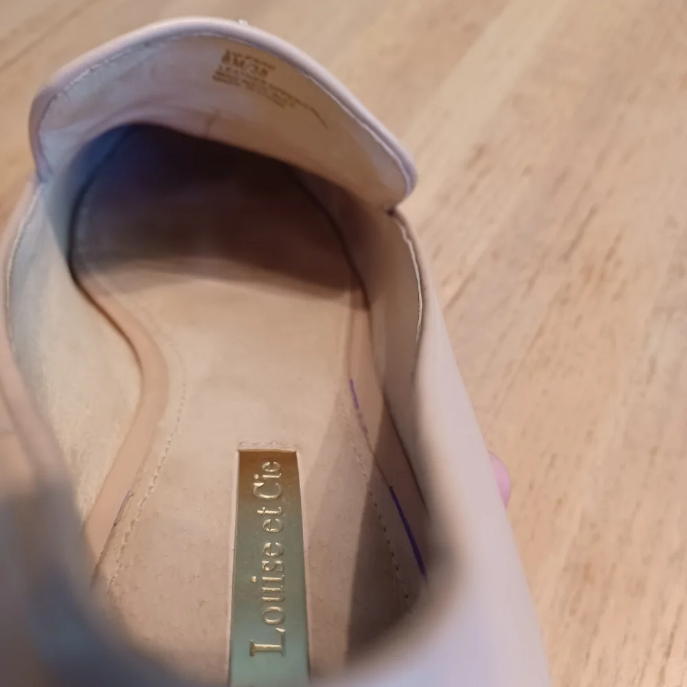 LOUISE ET CIE 